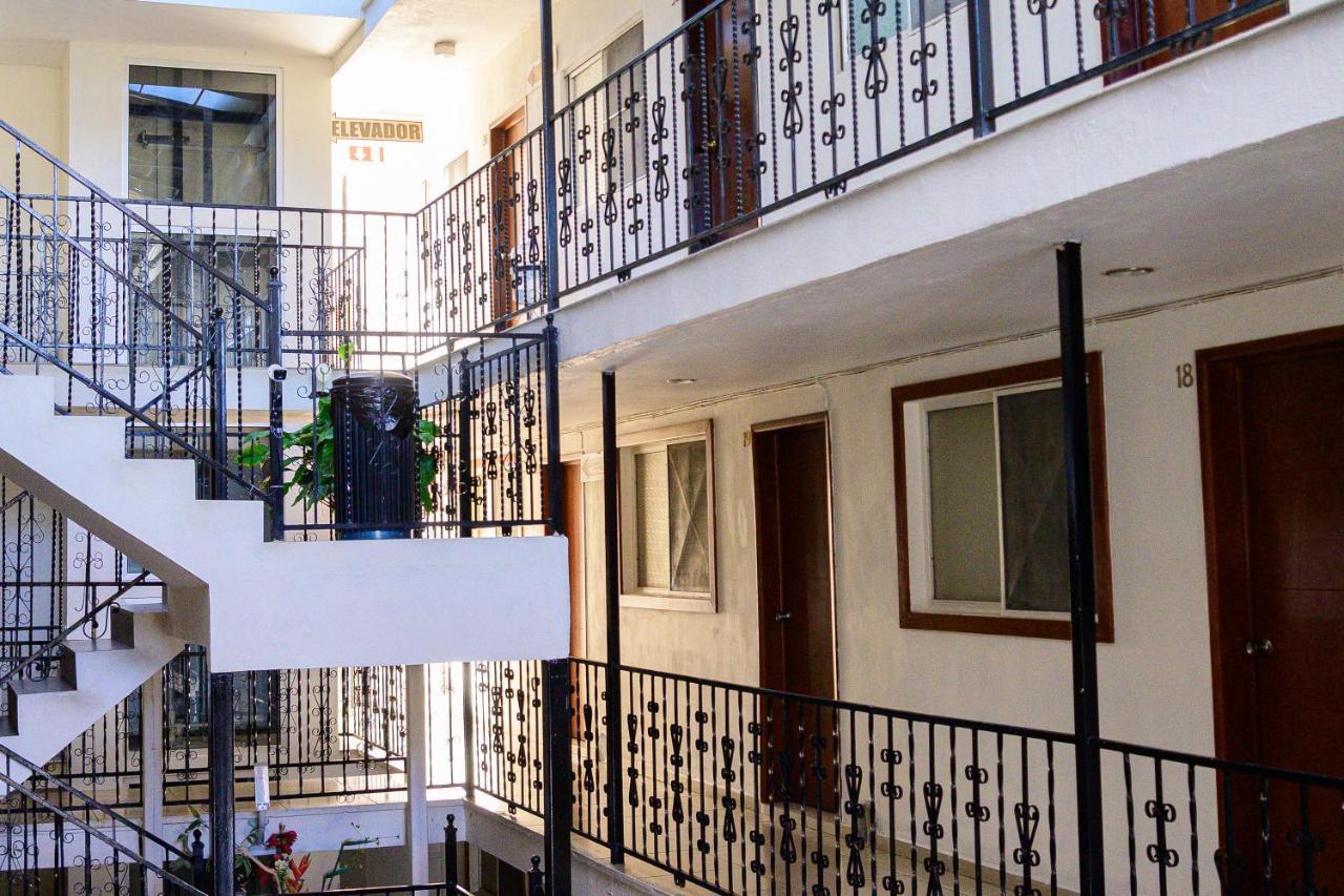 Hotel Acuario En Ocotlan Zewnętrze zdjęcie