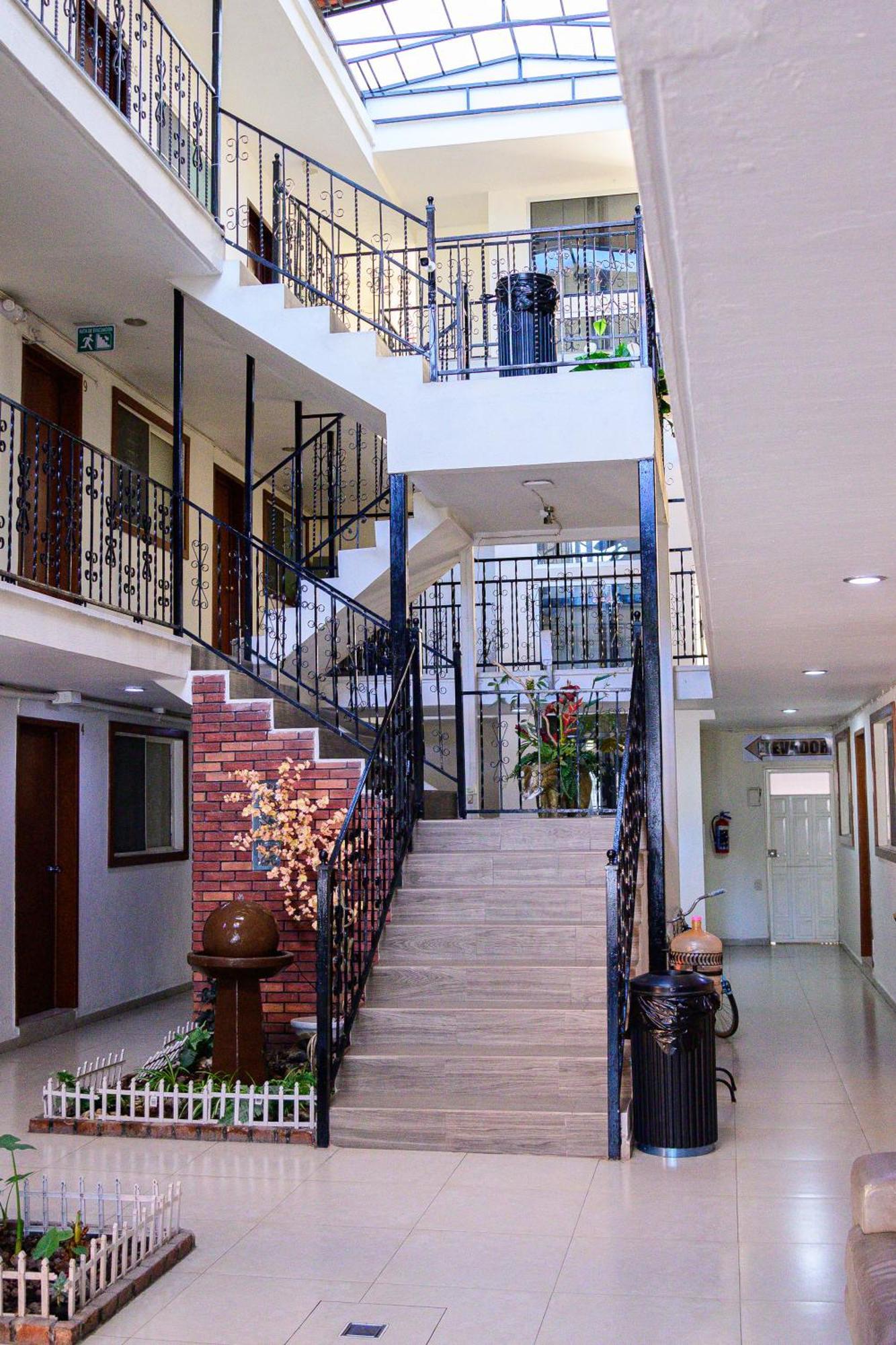 Hotel Acuario En Ocotlan Zewnętrze zdjęcie