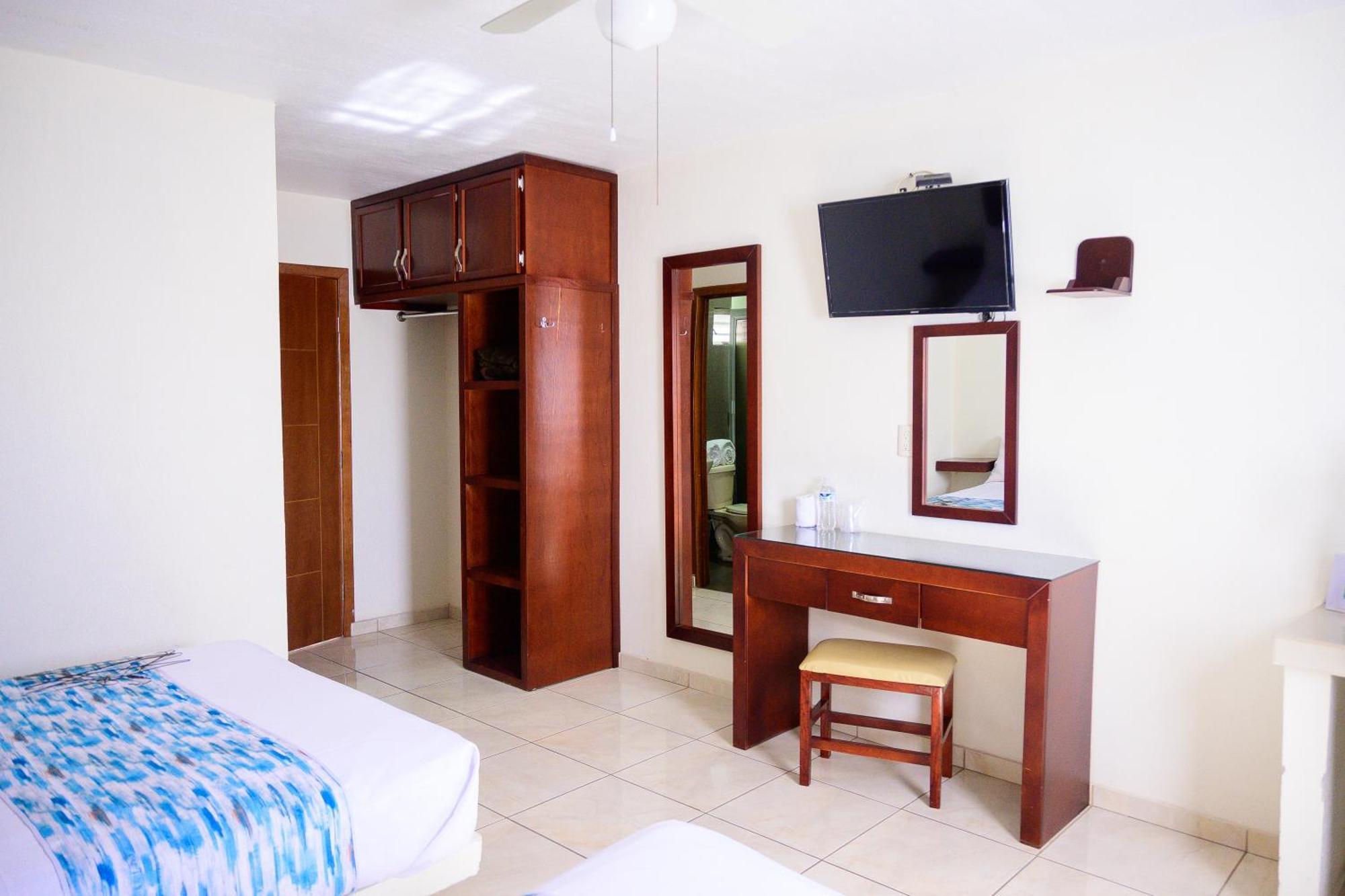 Hotel Acuario En Ocotlan Zewnętrze zdjęcie