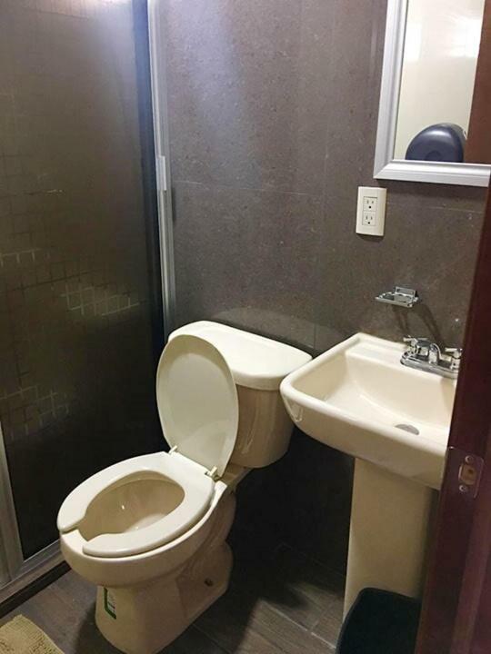 Hotel Acuario En Ocotlan Zewnętrze zdjęcie